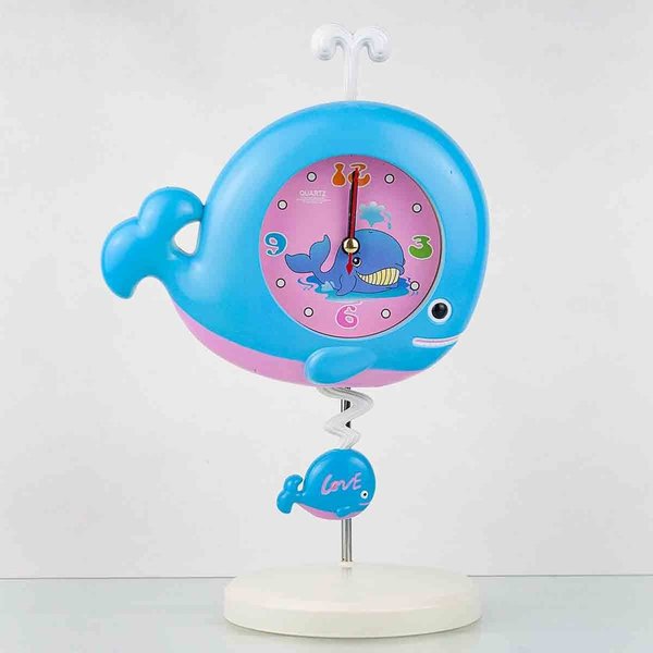 Kinderuhr für Junge und Mädchen Wal blau/pink 20 x 15 cm