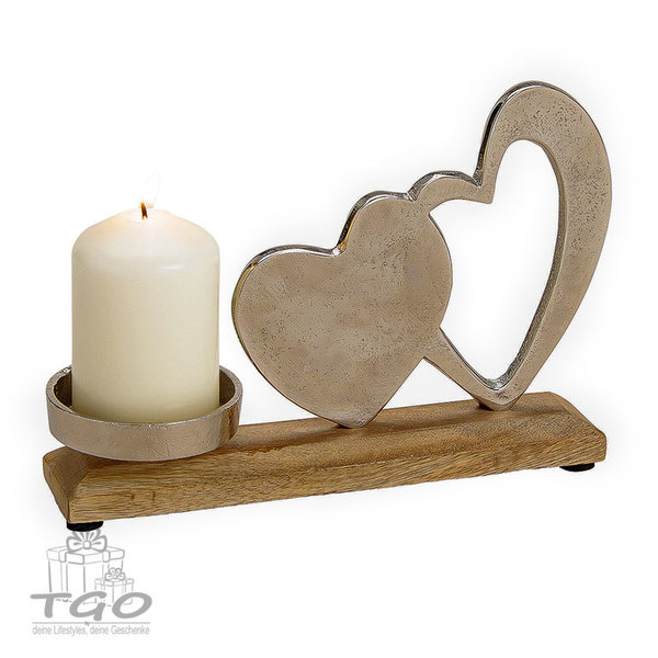 Kerzenhalter mit Herz Dekor aus Metall Mango Holz 23cm