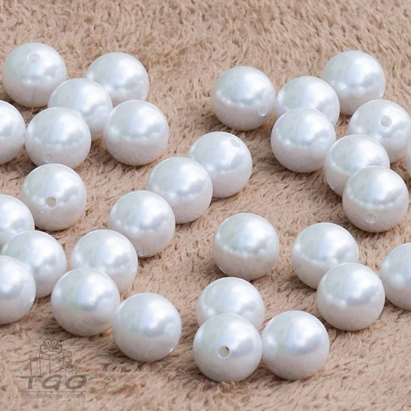 10 Stück Perlen weiß mit Loch 20mm