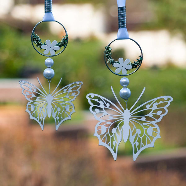 Fensterdeko Schmetterling aus Metall mit Perlen Aludraht handgefertig